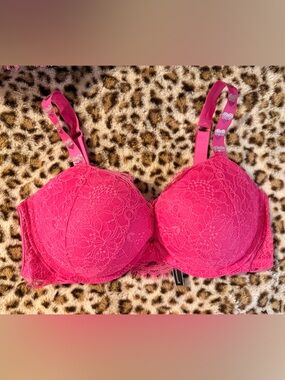 Victoria's Secret Bright Pink Lace Push-Up Bra